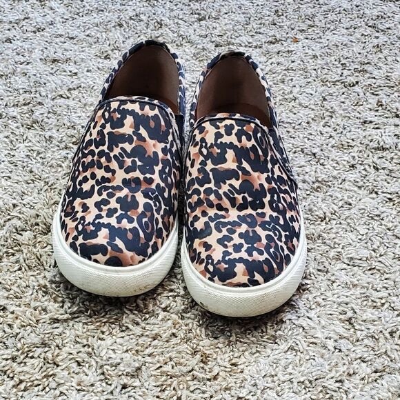 Steve Madden Leopard Slide on Shoe's - Picture 4 of 6